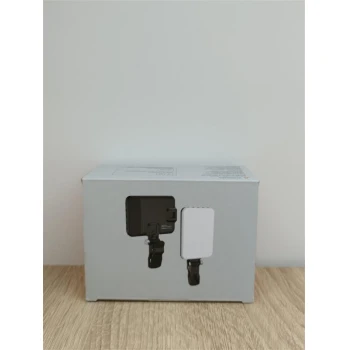 D6 VIDEO LIGHT